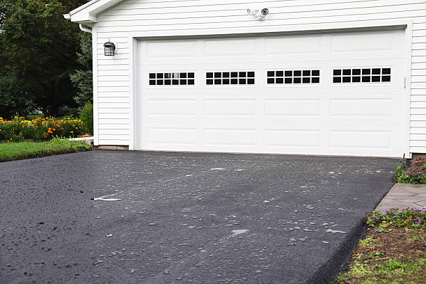 Donation Pickup Services in Ives Estates, FL